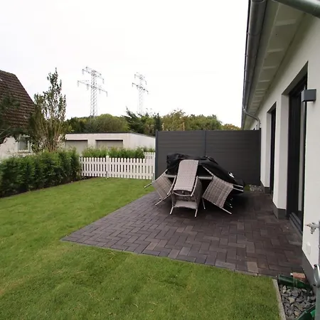 Sunseeker House 1